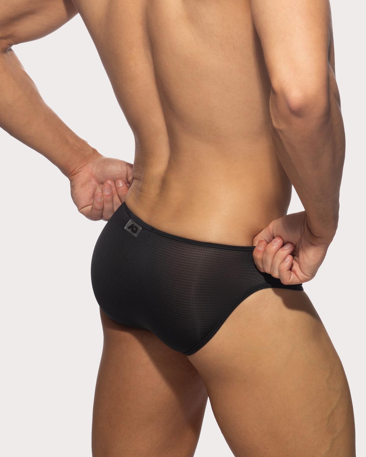 Addicted Veloz Dry Bikini Brief - Knapper Männer Slip im Low-Rise Design aus ultra-leichtem Material in schwarz, back