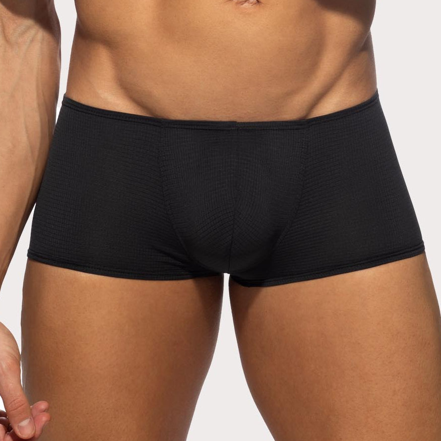 Addicted Veloz Dry Trunk - Mini Boxer Pants im Low-Rise Design aus ultra-leichtem Material in schwarz, front