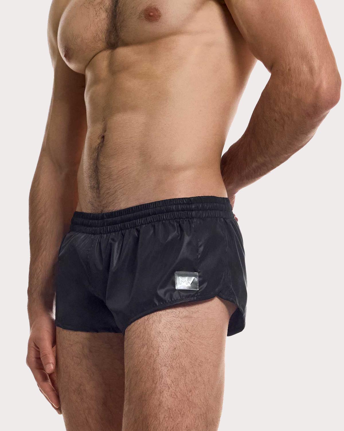 Modus Vivendi Plain Jogging Cut Swim Shorts - Extra kurze Badeshorts für Männer im Retro Style in schwarz, side