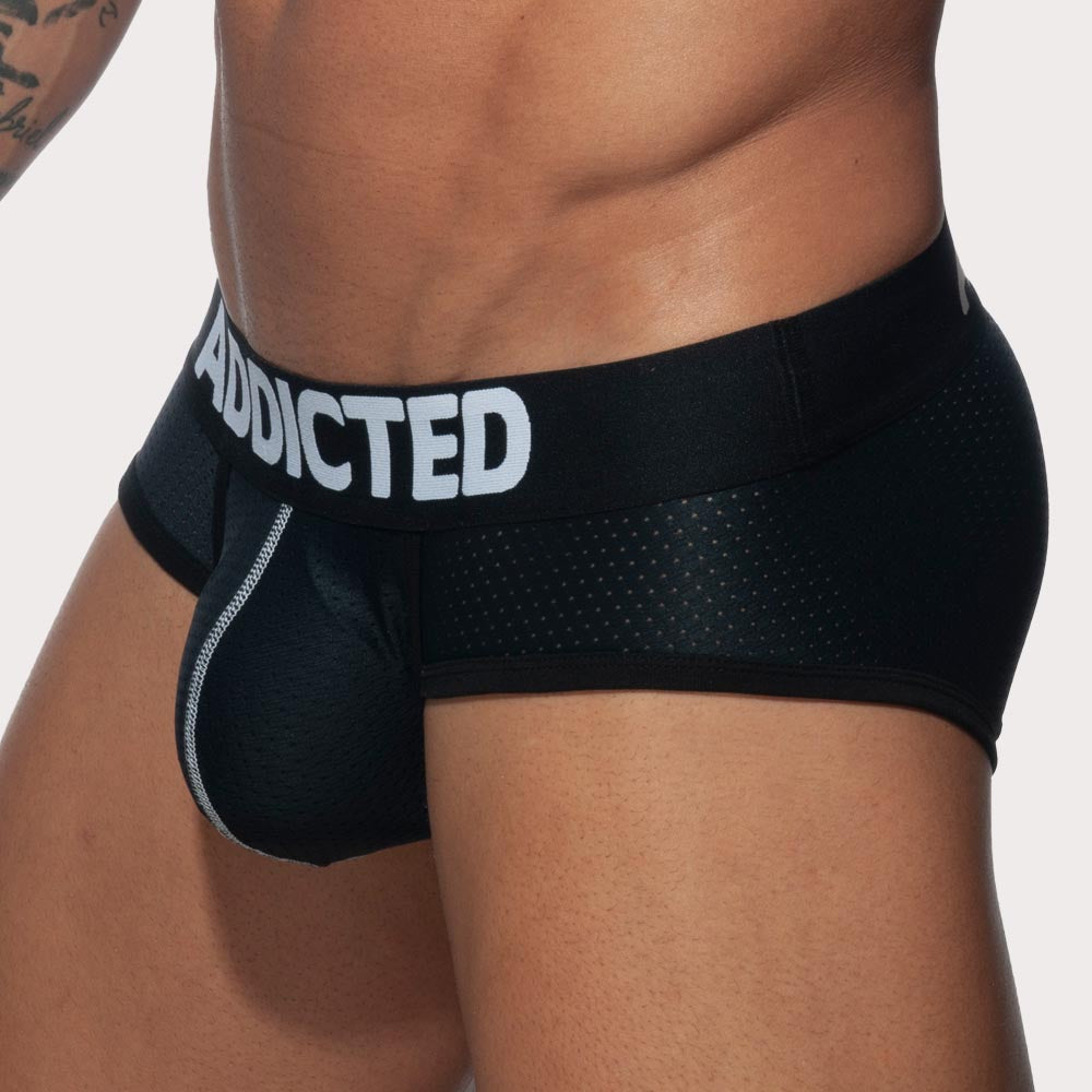 Schwarzer Mesh Slip mit Push-Up Funktion von Addicted Underwear