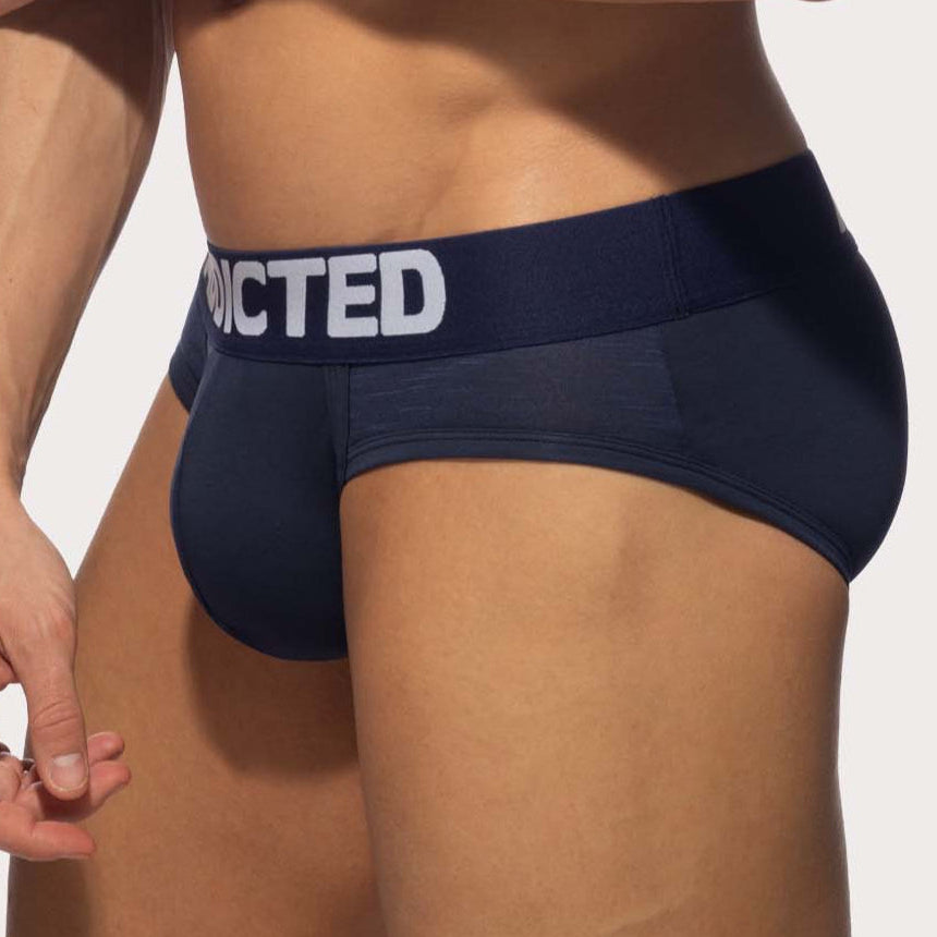Addicted Flame Cotton Basic Brief - Navy-blauer Slip mit breitem Bund und großzügigem Pouch aus angenehm soften Material, side