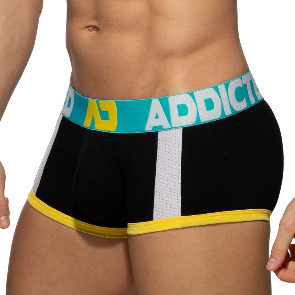 Addicted Sports Padded Trunk - sportliche Boxershorts mit Push-Up Einlage, schwarz