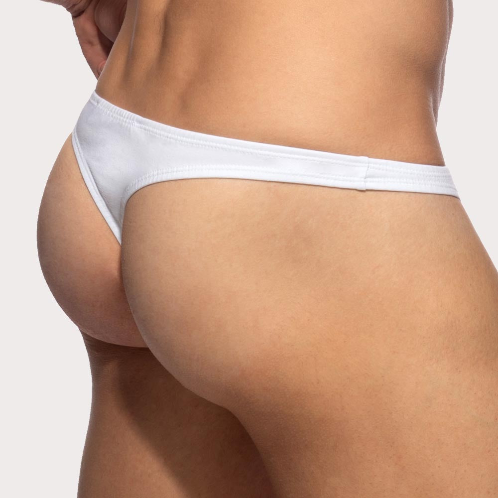 Addicted Cotton Thong - knapper Low-Rise String-Tanga für Männer in weiß, back
