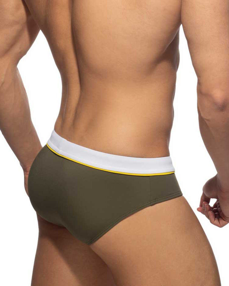 Addicted Badeslip 'Detail Binding Swim Brief' in khaki mit Push-Up Einlage, Rückseite